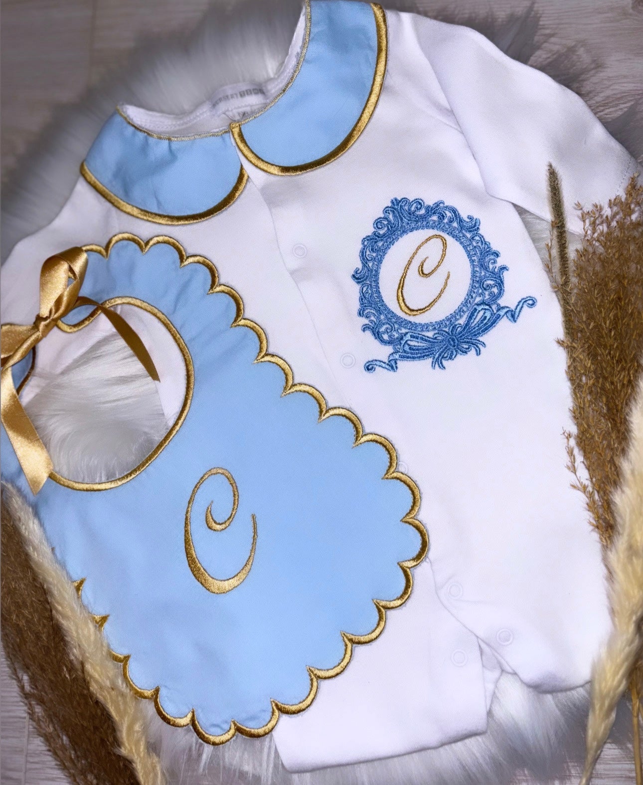 Personalised Spanish Babygrow & Bib set